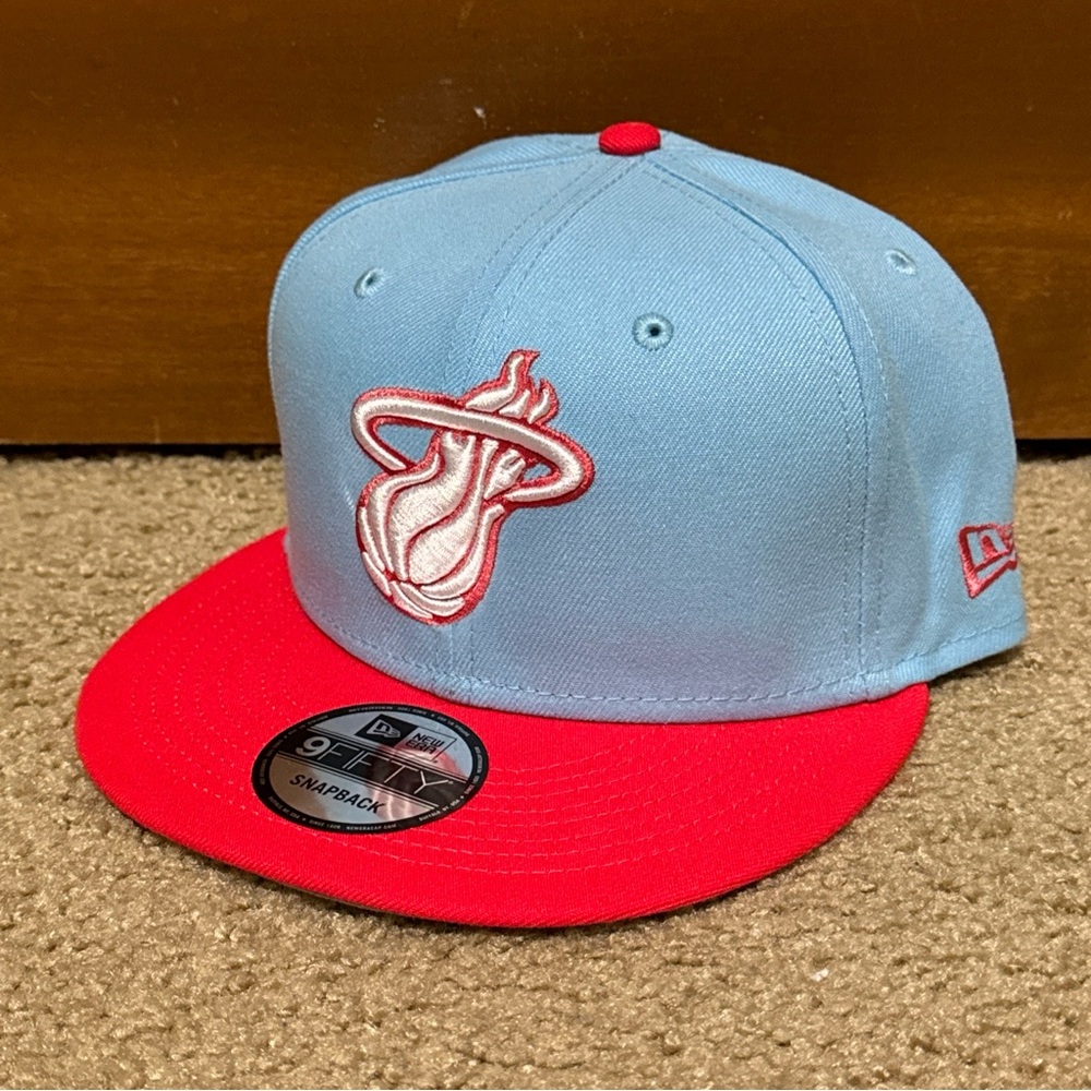 New Era Miami Heat NBA 2-Tone Color Pack Teal Blue/Pink 9FIFTY Snapback Hat Cap